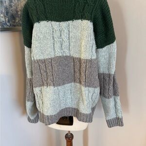 Doe & Rae Green and Cream Knit Sweater